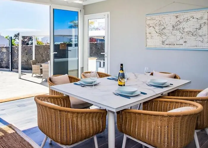 Mediterranea Con Piscina Privada Y Aire Acondicionado En Playa Blanca - Es-175-51 Villa *