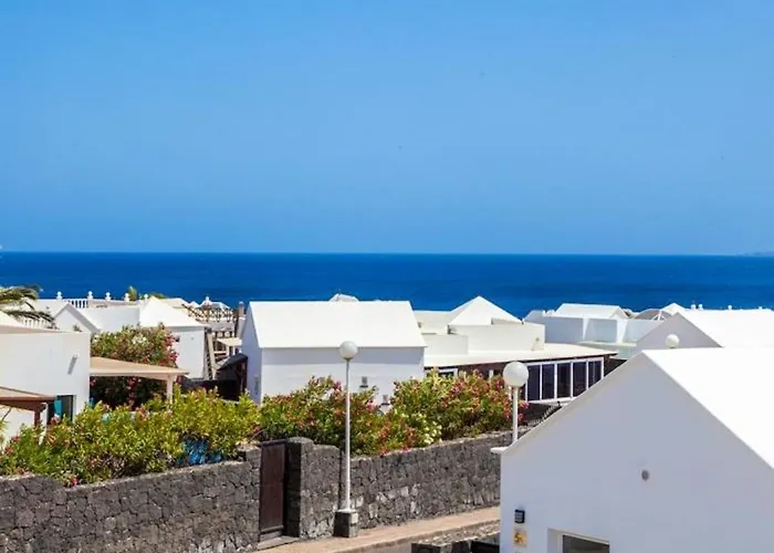 Mediterranea Con Piscina Privada Y Aire Acondicionado En Playa Blanca - Es-175-51 *